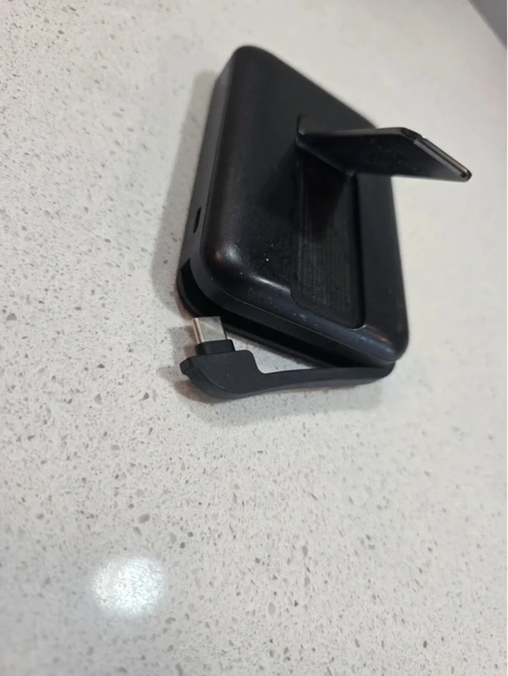 Belkin Wireless Charging Stand with Built-in USB-C Cable